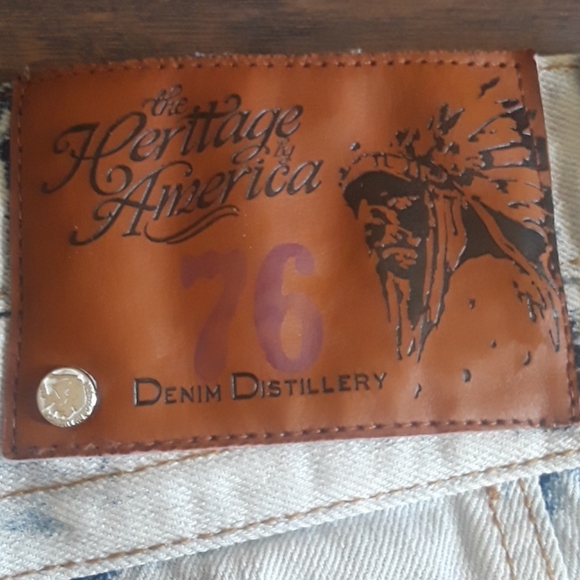 The Heritage By America 76 Denim Distillery shorts - Picture 5 of 16